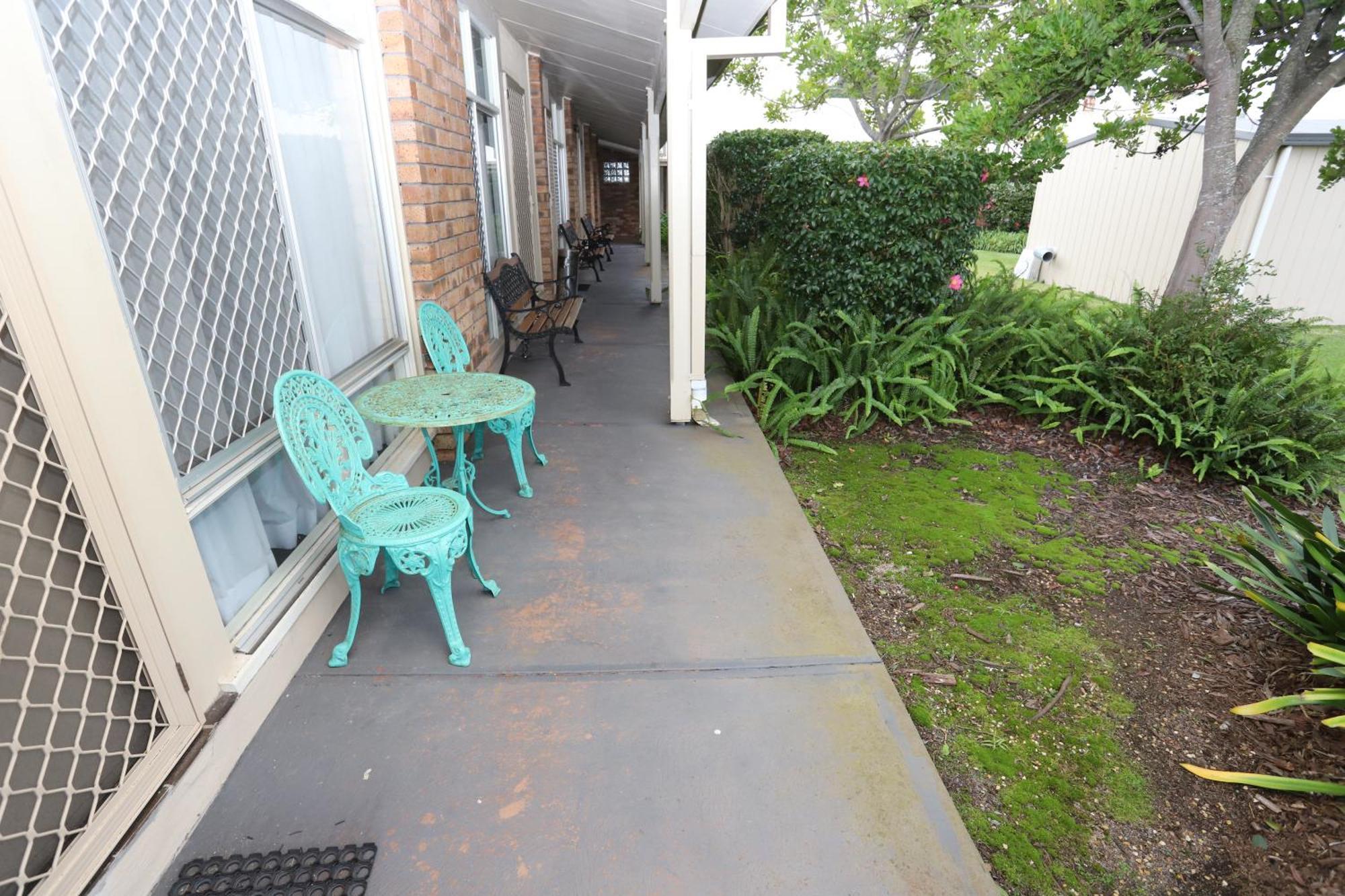 Sleepy Hill Motor Inn Raymond Terrace Exteriör bild