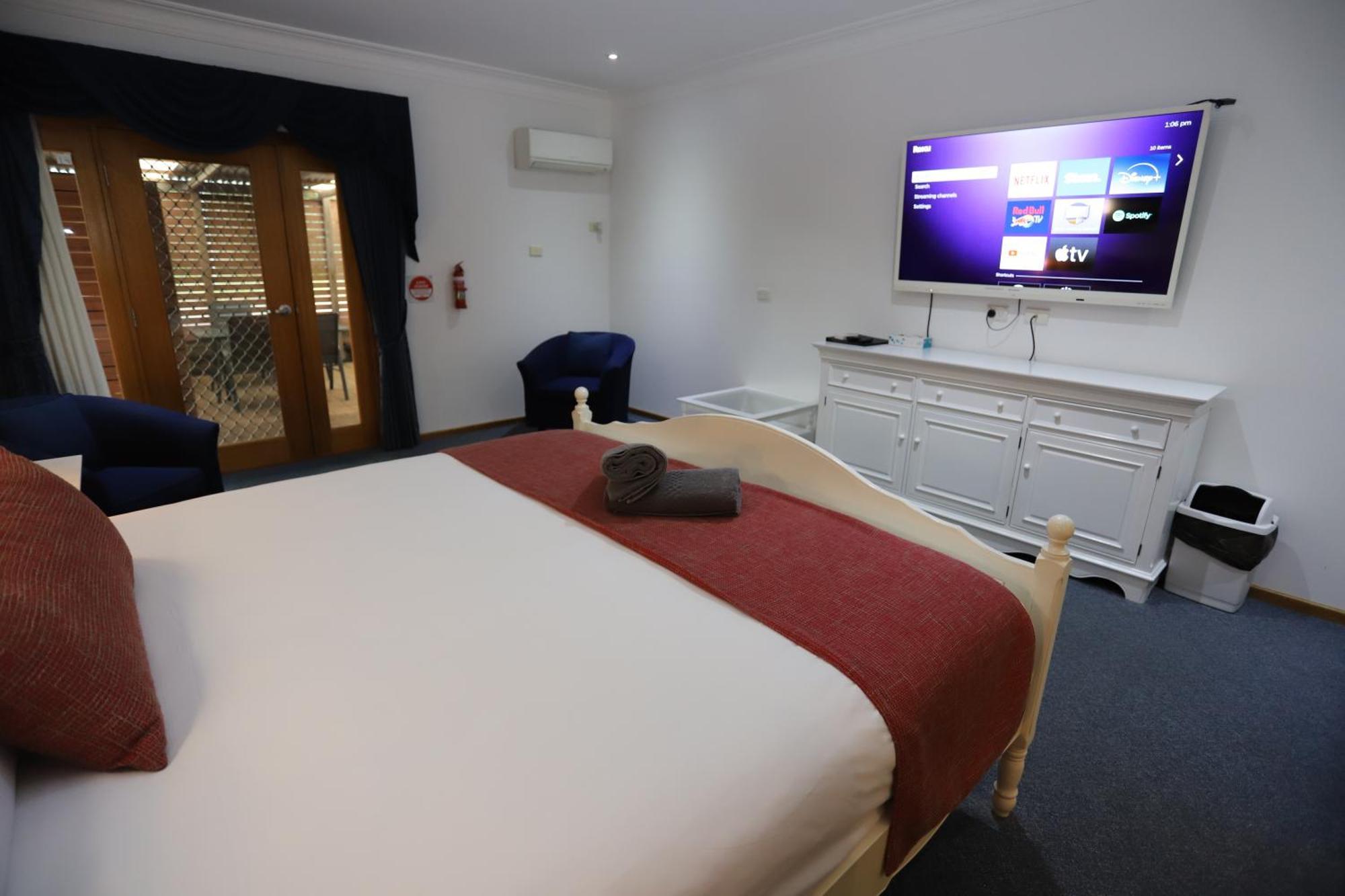 Sleepy Hill Motor Inn Raymond Terrace Exteriör bild