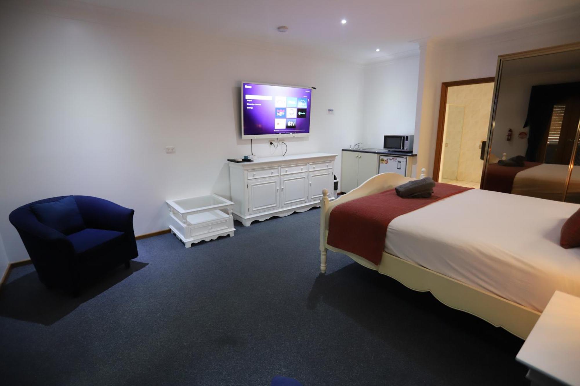 Sleepy Hill Motor Inn Raymond Terrace Exteriör bild